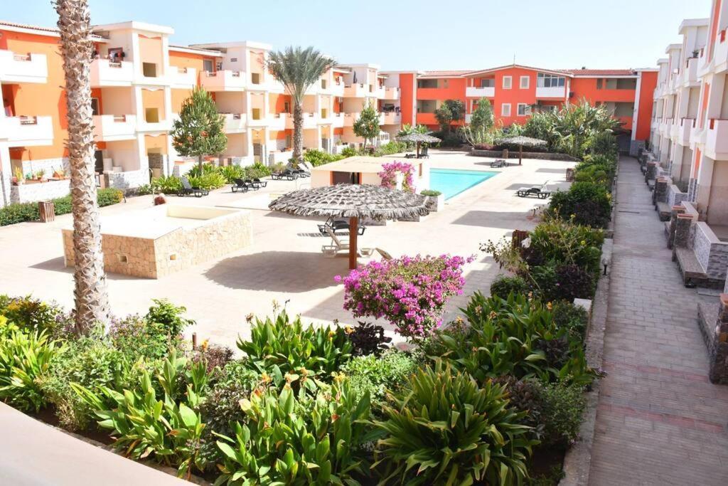 Kyaala Djadsal Moradias Pool&Sea Apartment Santa Maria Exterior photo